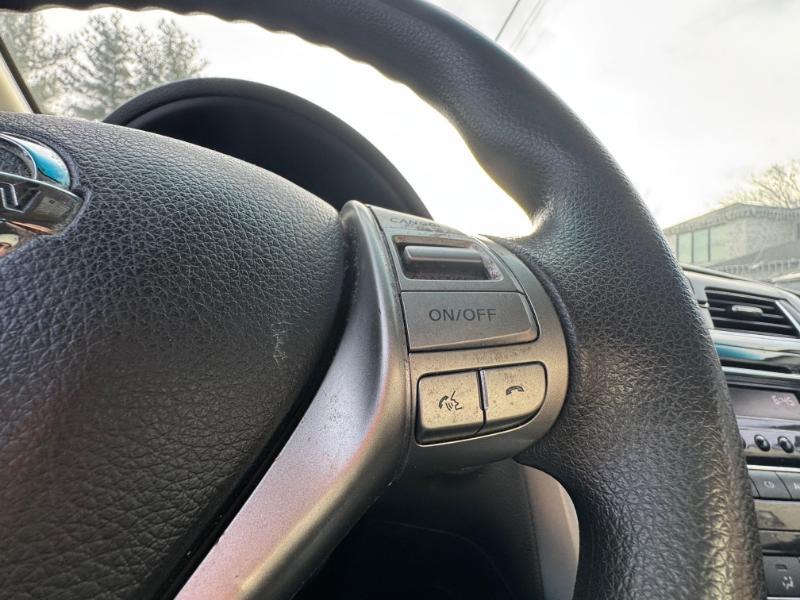 Nissan Altima 2.5 S 2014