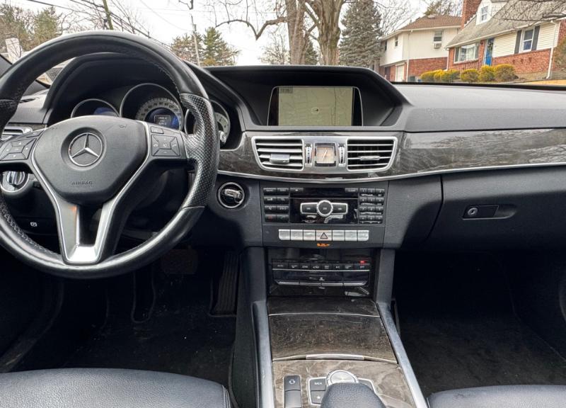 Mercedes-Benz E-Class E350 4MATIC Sedan 2014
