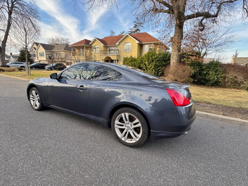 Infiniti G Coupe G37x AWD 2010