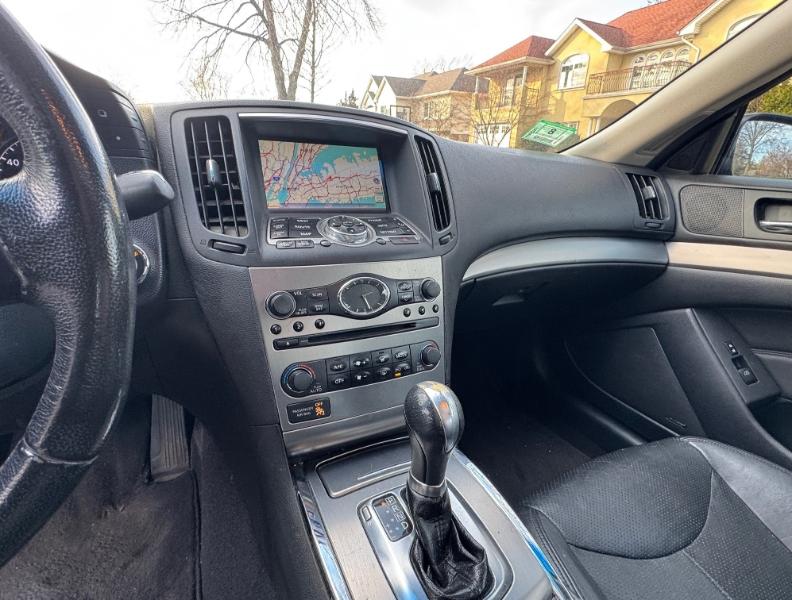 Infiniti G Coupe G37x AWD 2010