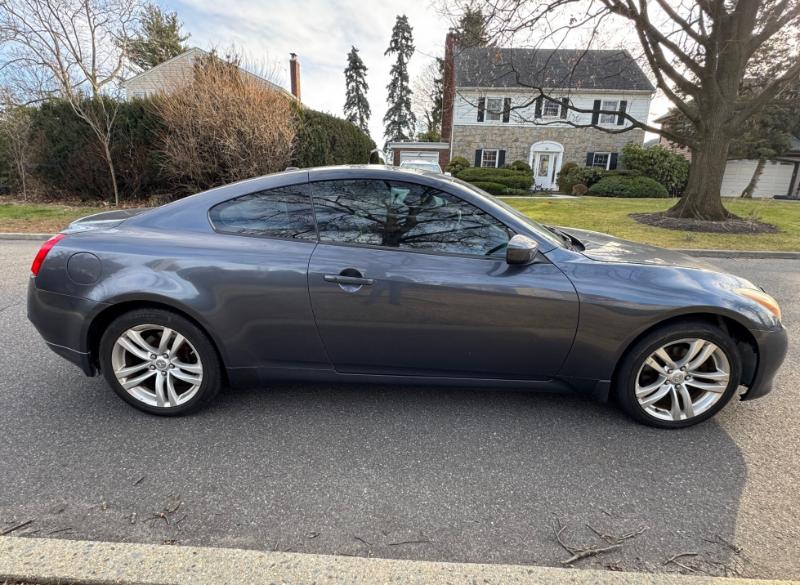 Infiniti G Coupe G37x AWD 2010