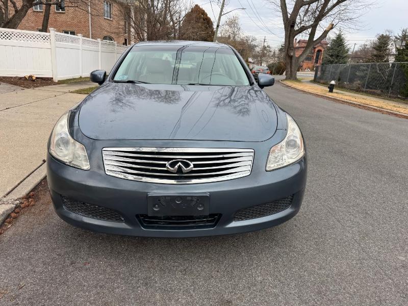Infiniti G35  2008
