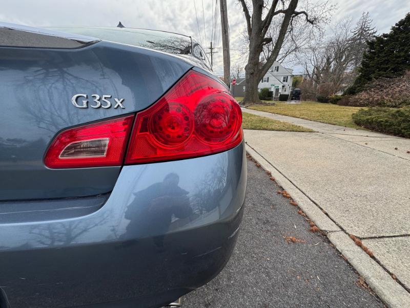 Infiniti G35  2008