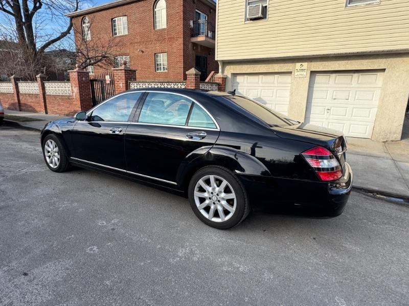 Mercedes-Benz S-Class S550 2008