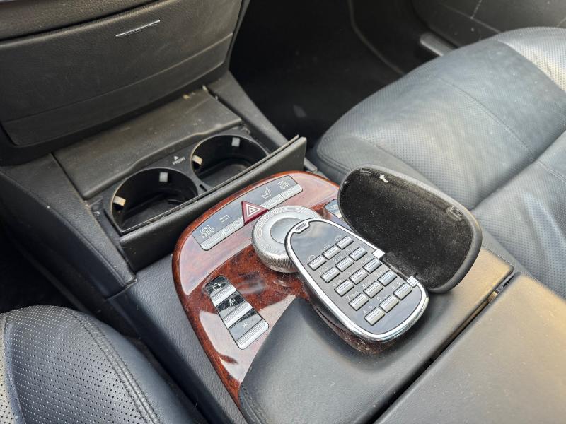 Mercedes-Benz S-Class S550 2008