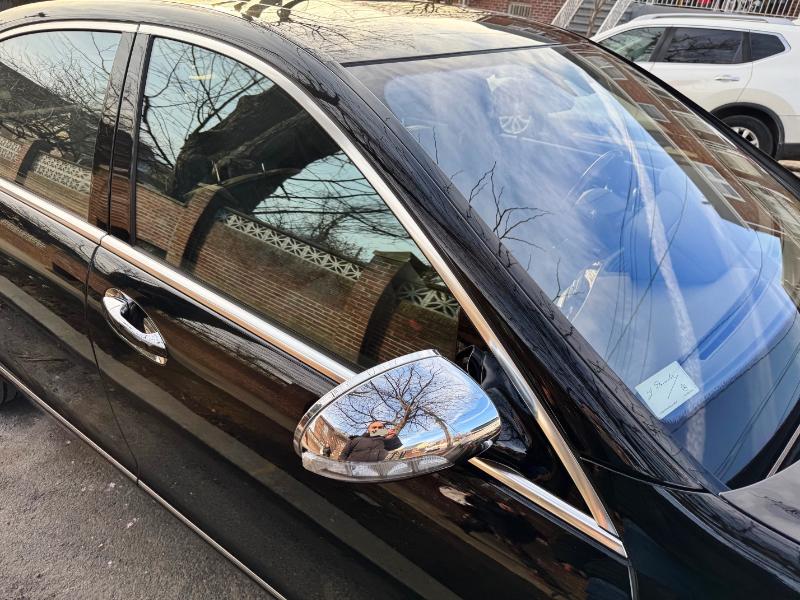 Mercedes-Benz S-Class S550 2008