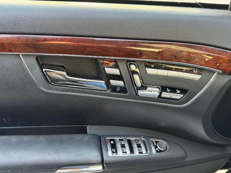 Mercedes-Benz S-Class S550 2008