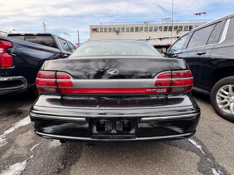 Oldsmobile Cutlass  1997