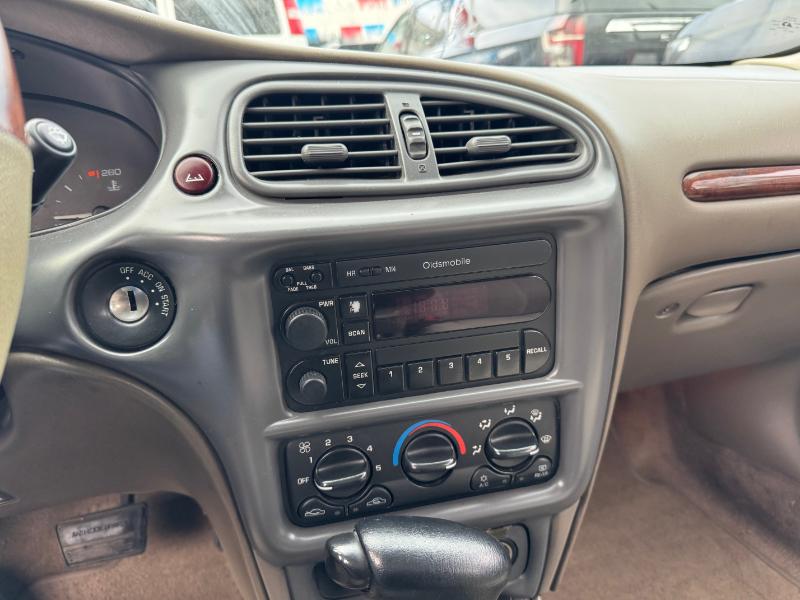 Oldsmobile Cutlass  1997