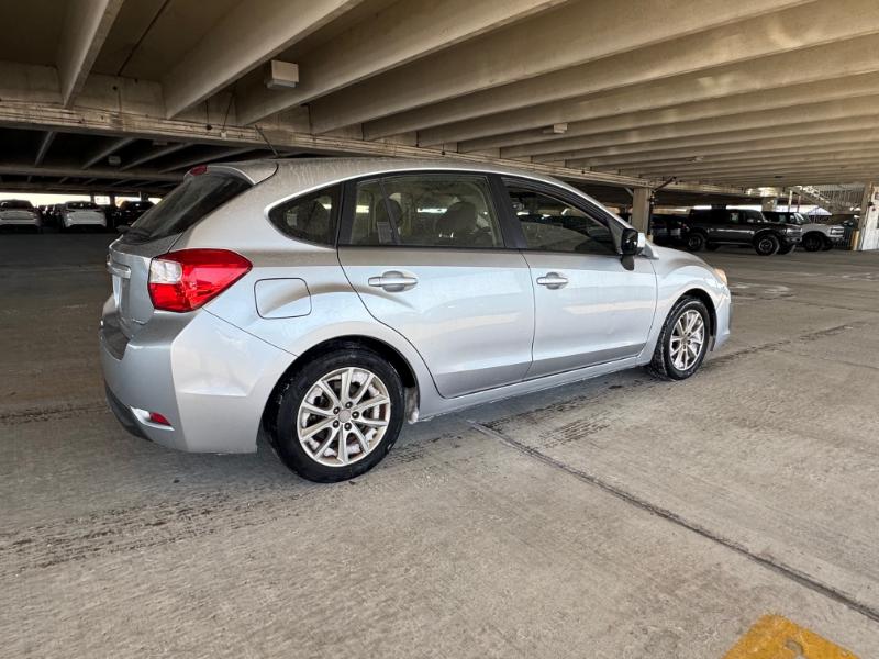 Subaru Impreza Premium 5-Door w/All Weather Package 2012