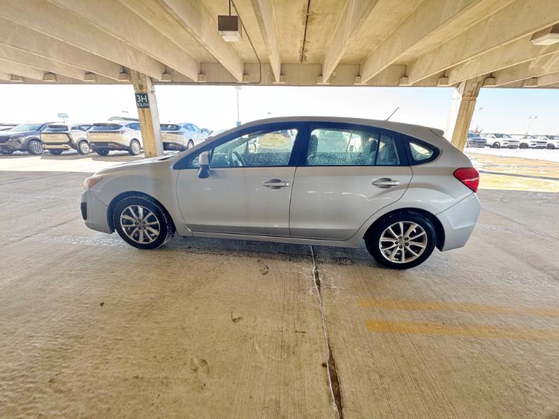Subaru Impreza Premium 5-Door w/All Weather Package 2012
