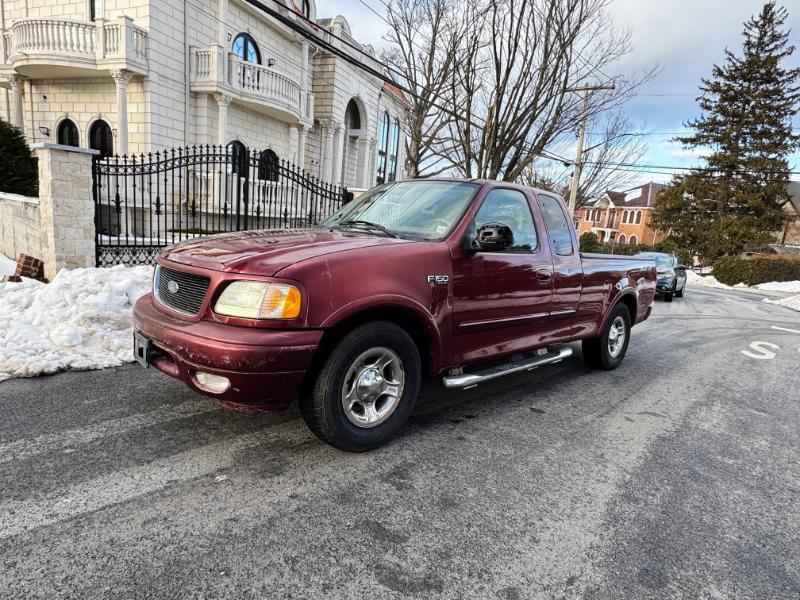 2003 Ford F-150 XL SuperCab