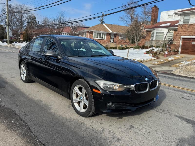 BMW 3-Series 320i xDrive 2013