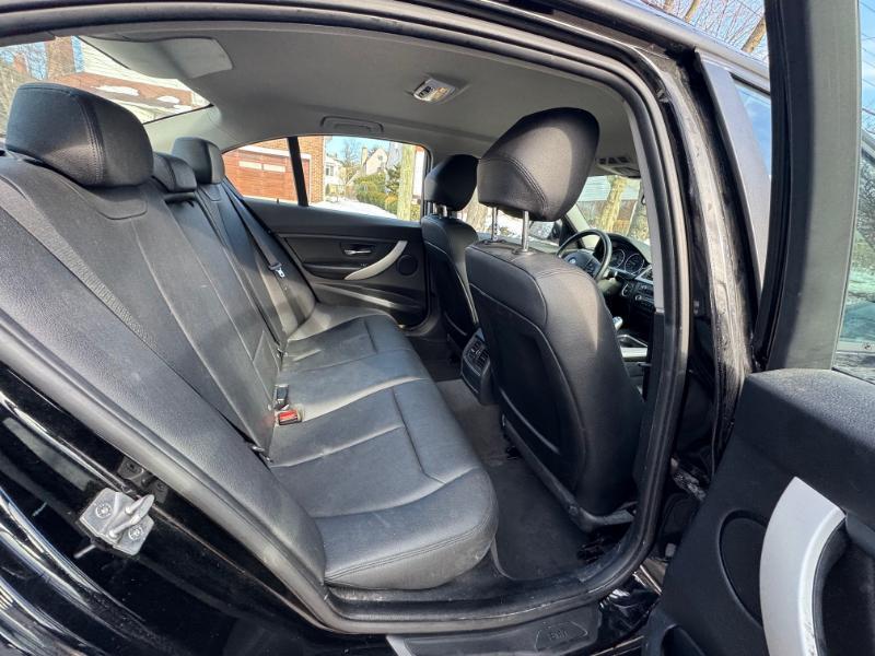 BMW 3-Series 320i xDrive 2013