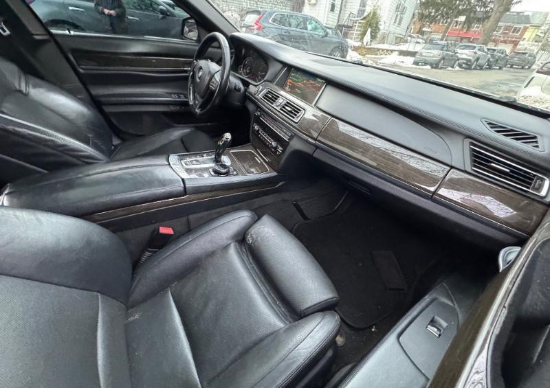 BMW Alpina B7 LWB xDrive 2015