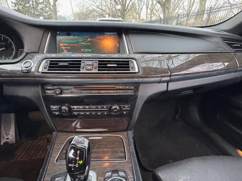 BMW Alpina B7 LWB xDrive 2015