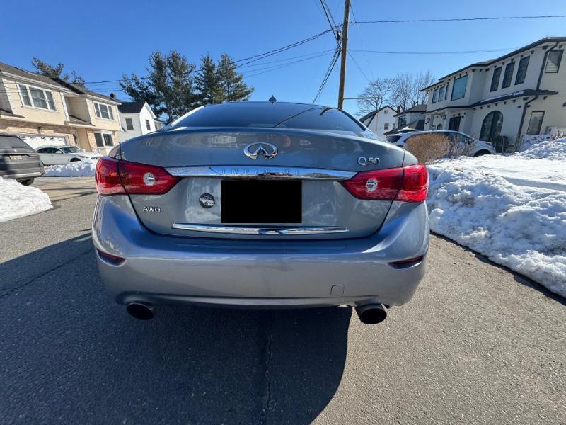 Infiniti Q50 Premium AWD 2014