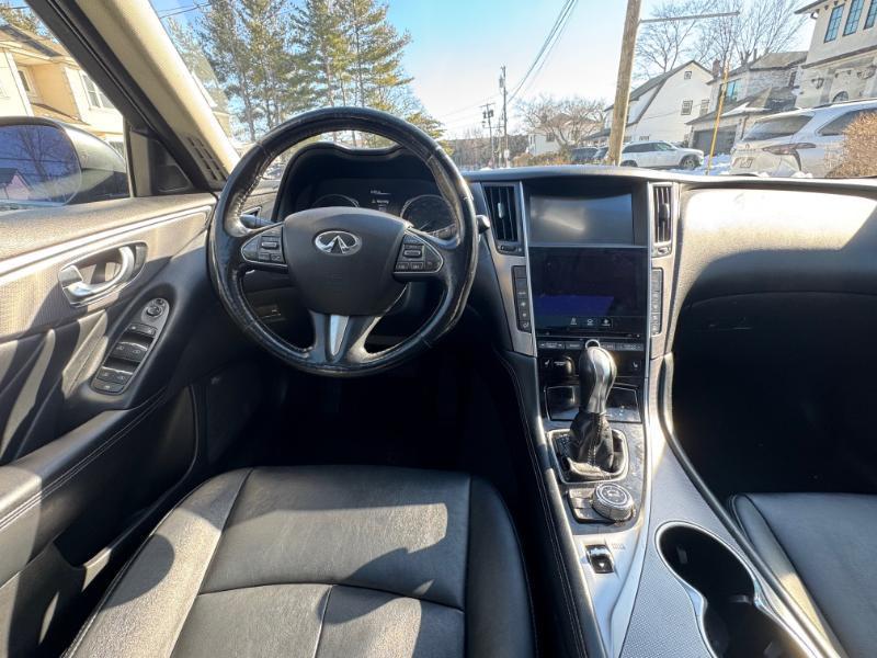 Infiniti Q50 Premium AWD 2014