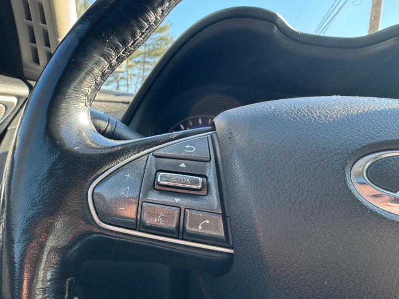 Infiniti Q50 Premium AWD 2014