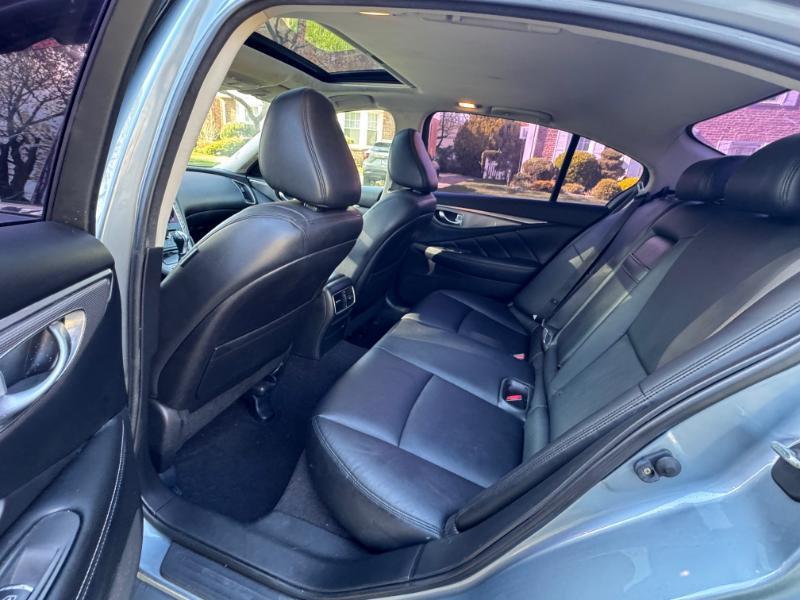 Infiniti Q50 Premium AWD 2014