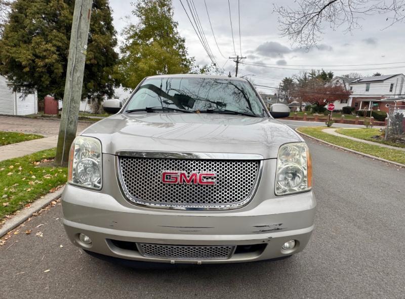 GMC Yukon SLT-2 4WD 2007