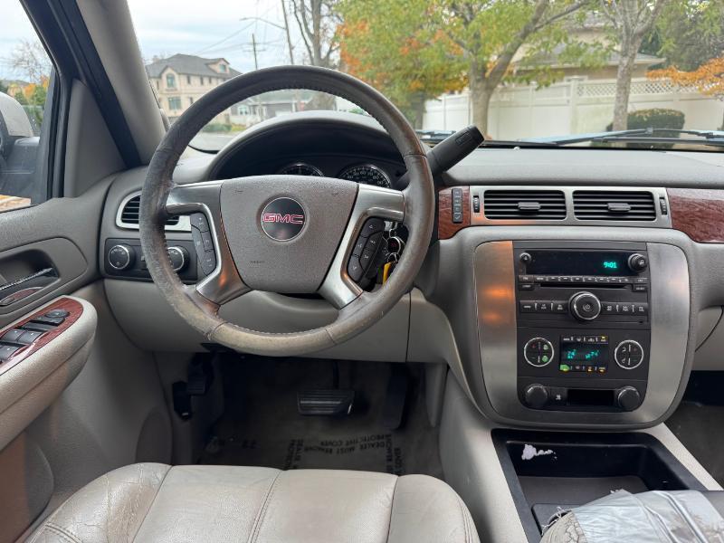GMC Yukon SLT-2 4WD 2007