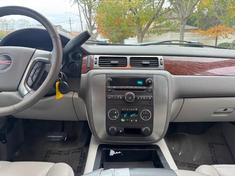 GMC Yukon SLT-2 4WD 2007