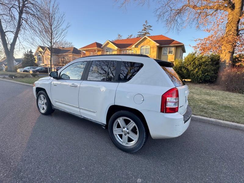 Jeep Compass Sport 4WD 2010