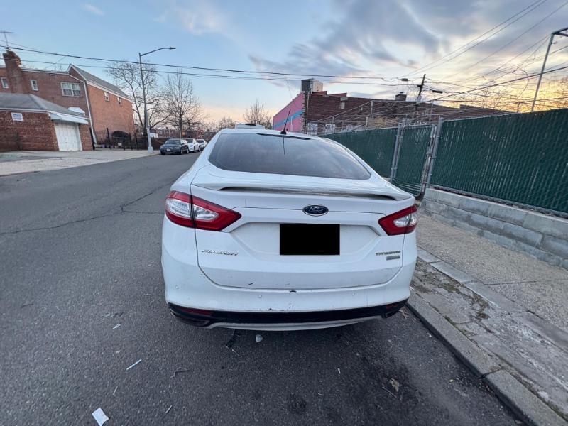 Ford Fusion Titanium 2015