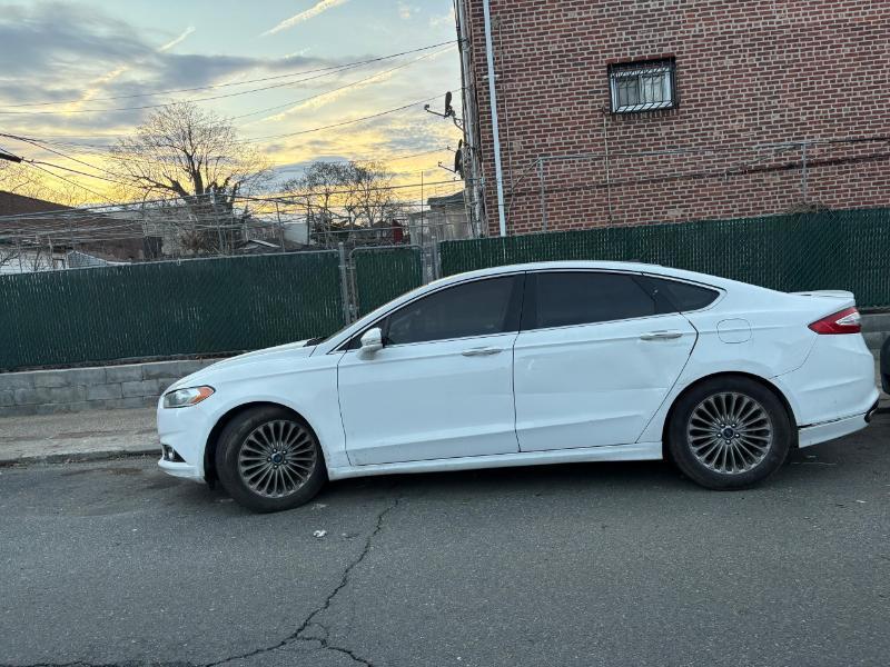Ford Fusion Titanium 2015
