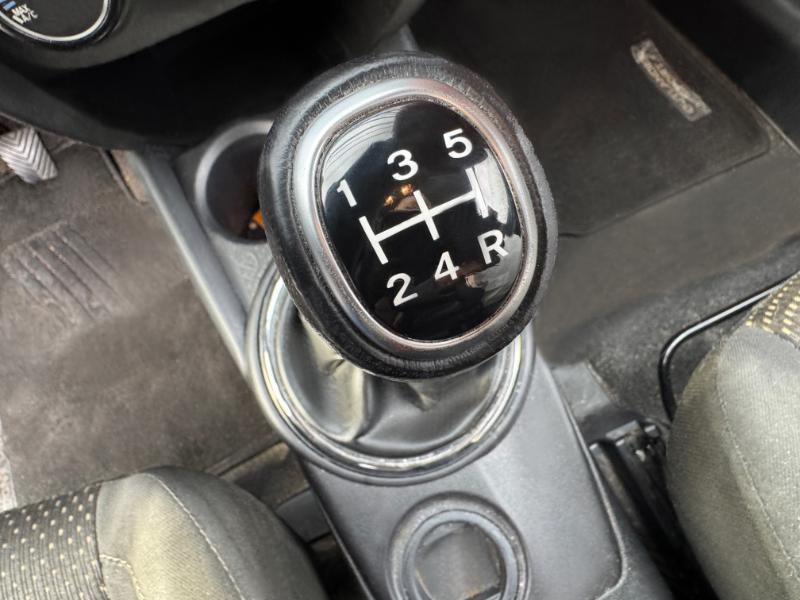 Mitsubishi Outlander Sport  2016