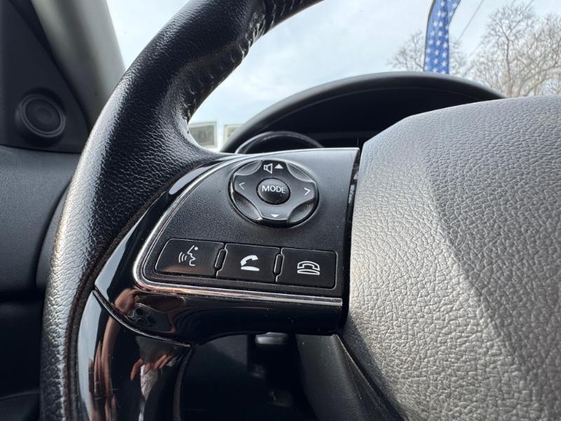 Mitsubishi Outlander Sport  2016