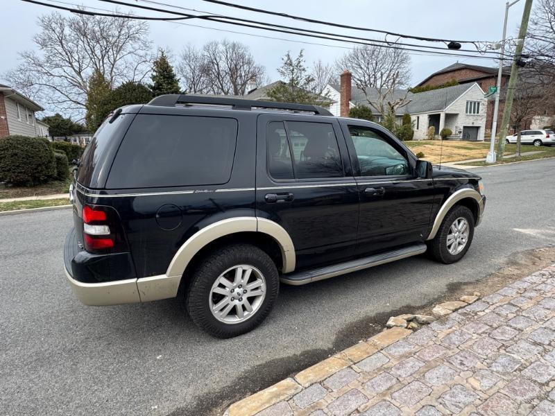 Ford Explorer Eddie Bauer 4.0L 4WD 2010
