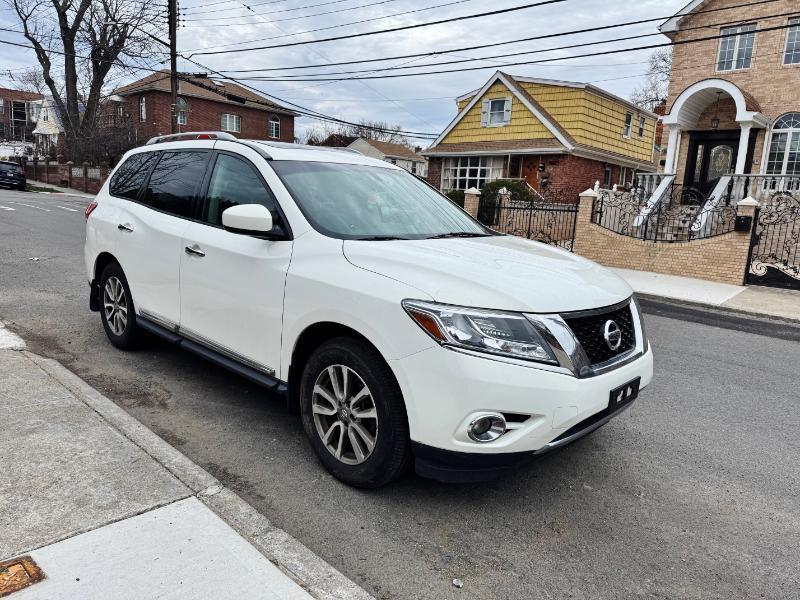 Nissan Pathfinder S 4WD 2014