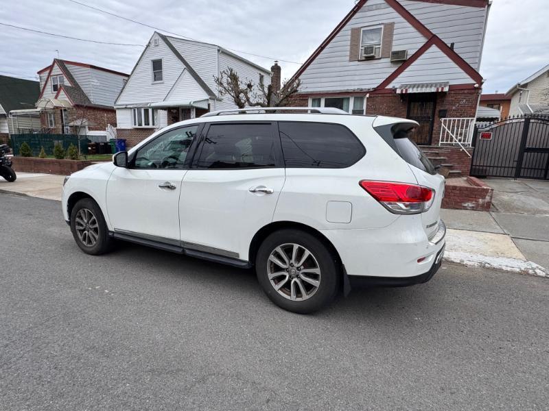 Nissan Pathfinder S 4WD 2014