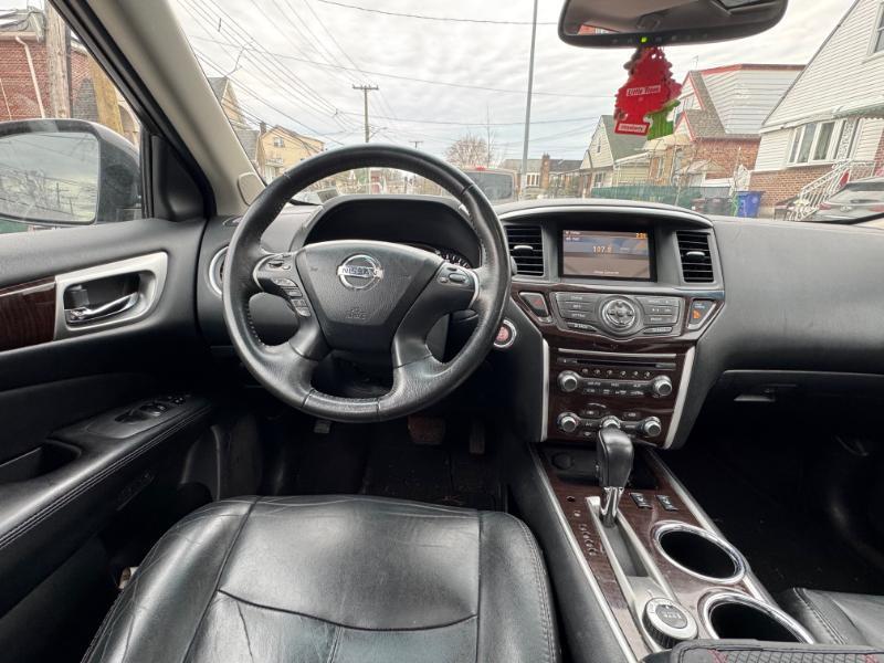 Nissan Pathfinder S 4WD 2014