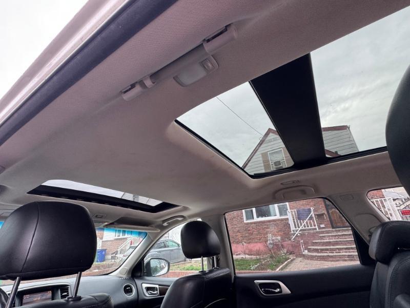 Nissan Pathfinder S 4WD 2014