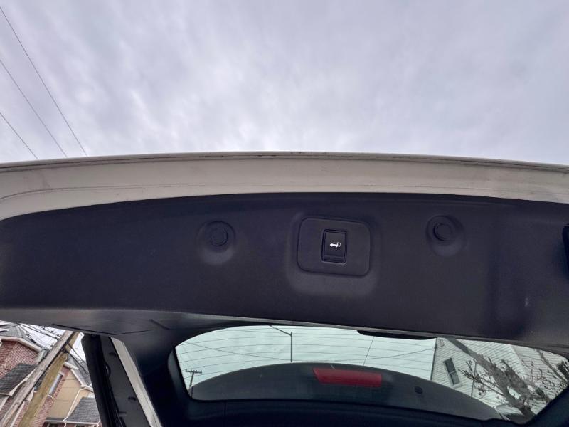 Nissan Pathfinder S 4WD 2014