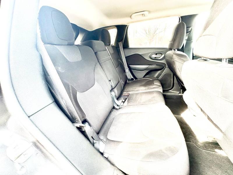 Jeep Cherokee Latitude 2015