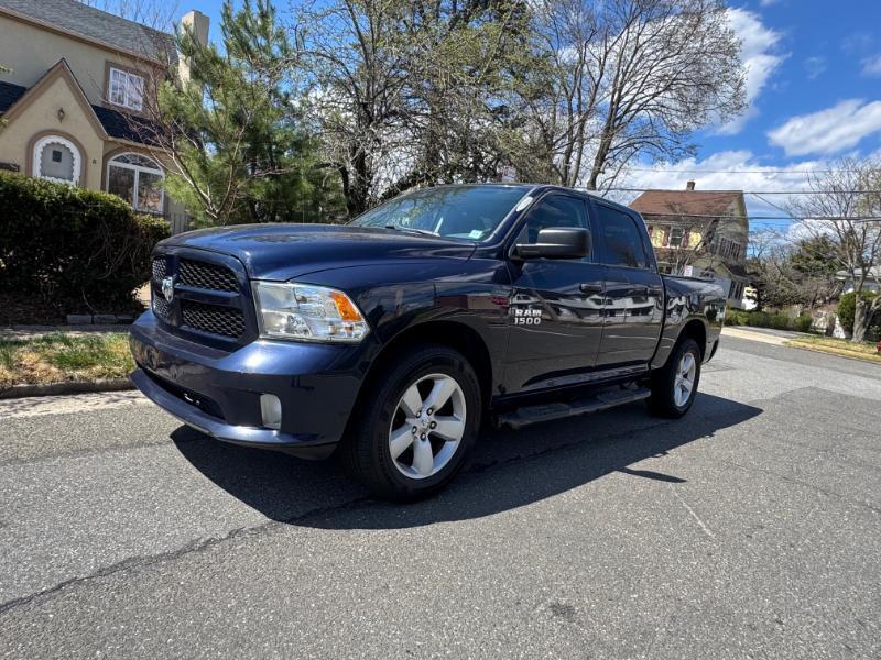 2015 RAM 1500 Crew Cab SLT 4WD