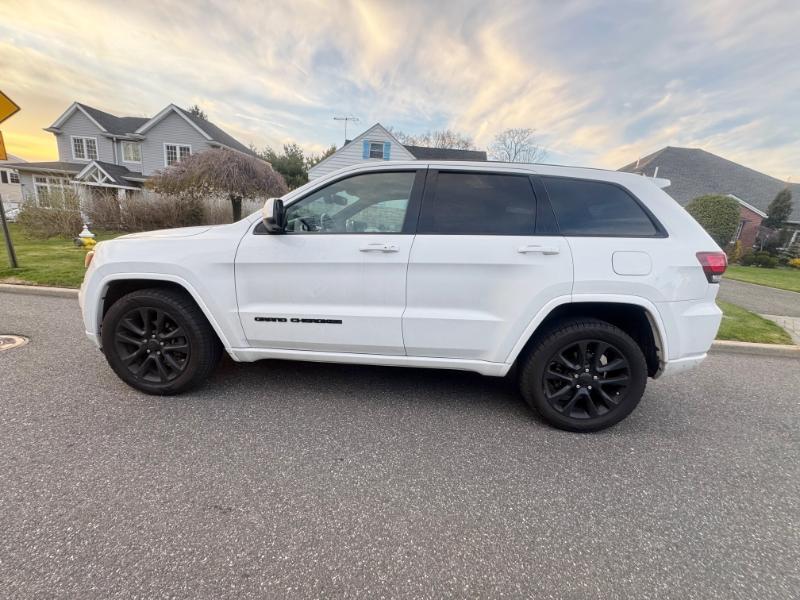 Jeep Grand Cherokee  2017