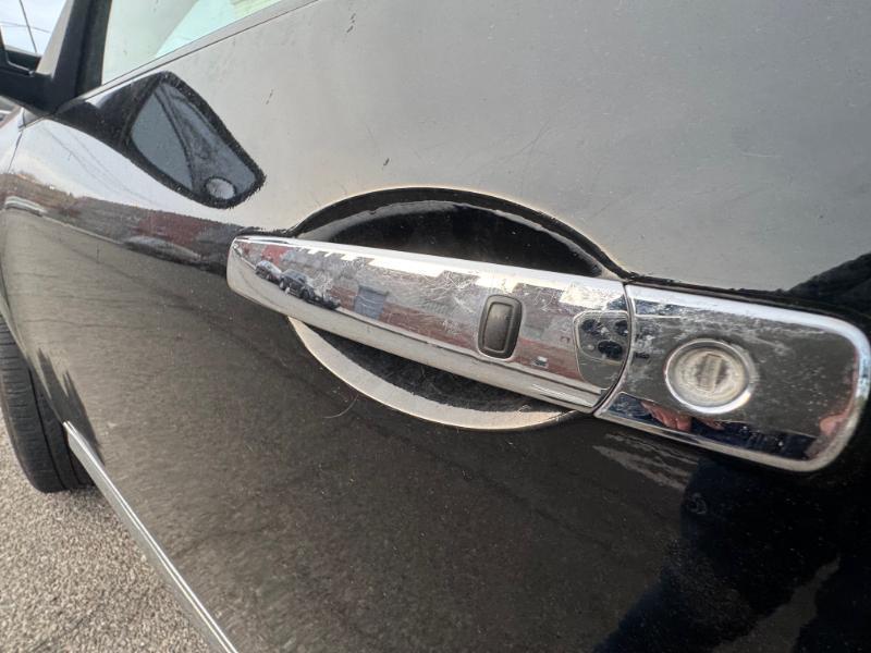 Nissan Rogue S AWD 2012