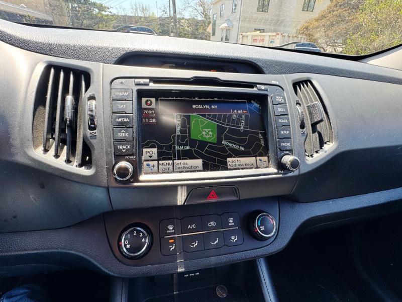 Kia Sportage LX AWD 2011