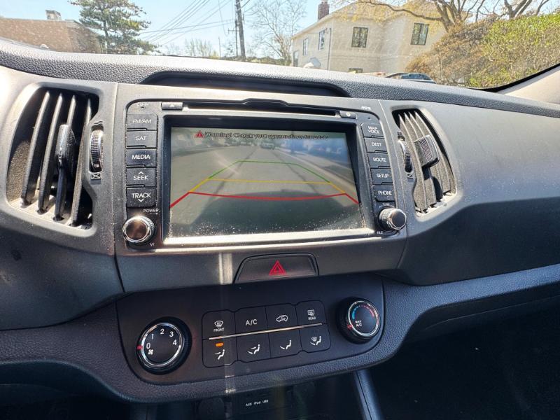 Kia Sportage LX AWD 2011