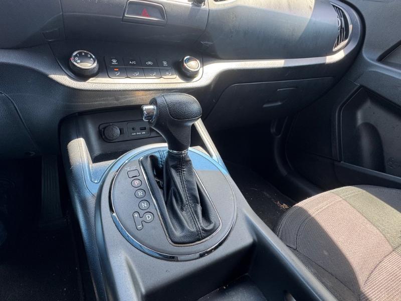 Kia Sportage LX AWD 2011