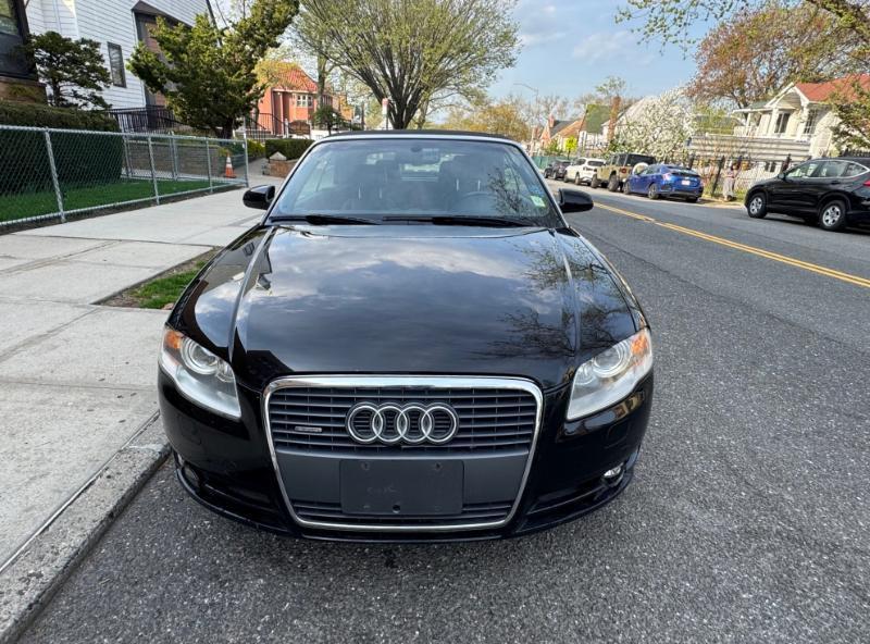 Audi A4 2.0T Cabriolet quattro with Tiptronic 2008