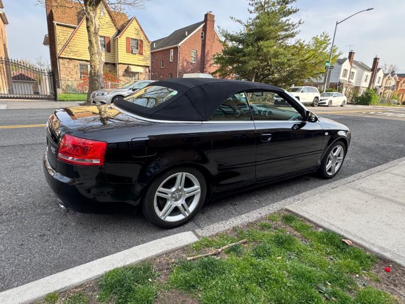 Audi A4 2.0T Cabriolet quattro with Tiptronic 2008