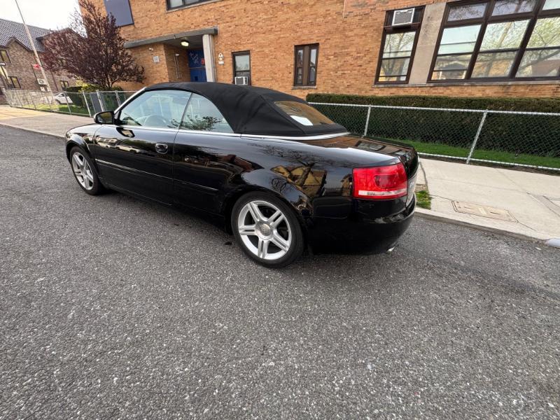 Audi A4 2.0T Cabriolet quattro with Tiptronic 2008
