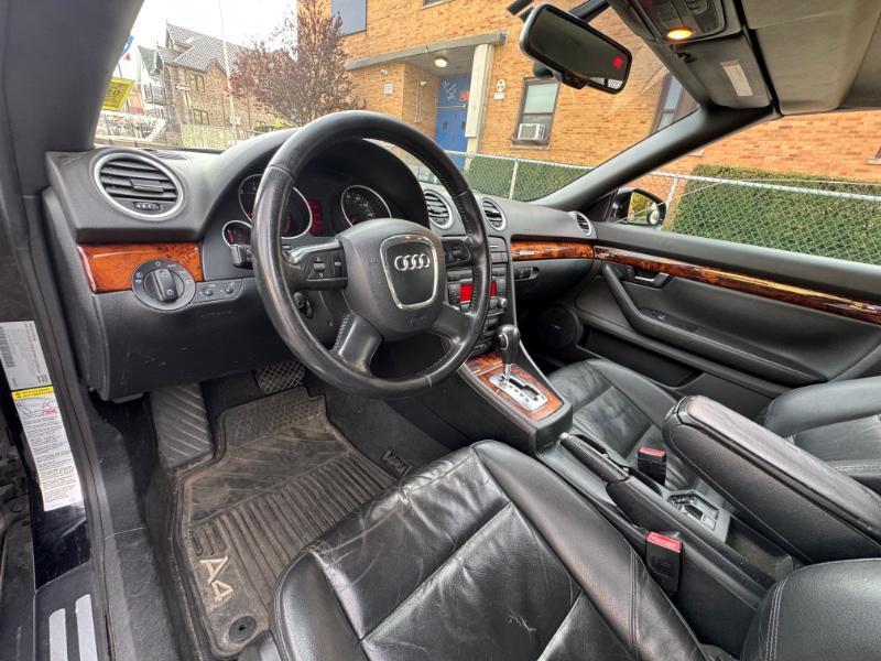 Audi A4 2.0T Cabriolet quattro with Tiptronic 2008