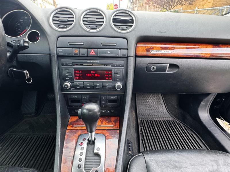 Audi A4 2.0T Cabriolet quattro with Tiptronic 2008